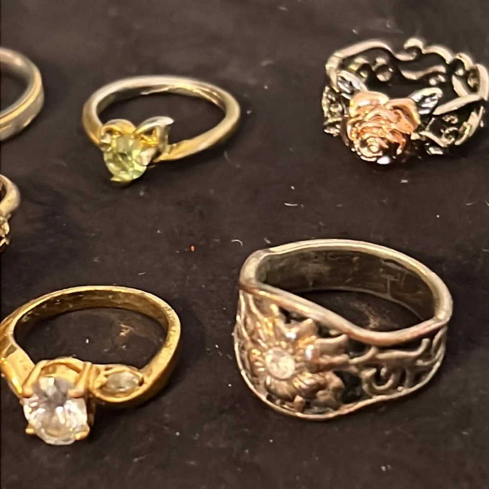 Lot of costume rings including perfume rings